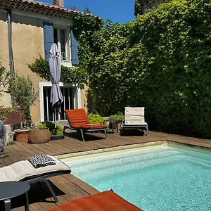 Le 52 En Provence - Ou En Dans Authentique Mas De Village Avec Piscine Au Pied Du Luberon Couette-café Robion